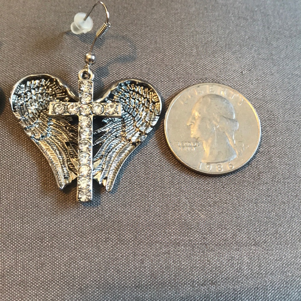 Silver Angel wing cross earrings - Picture 3 of 3